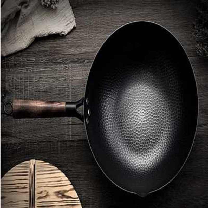 Professional Hand Hammered Chinese Cast Iron Non Stick Wok Carbon Steel Reinforced Pan