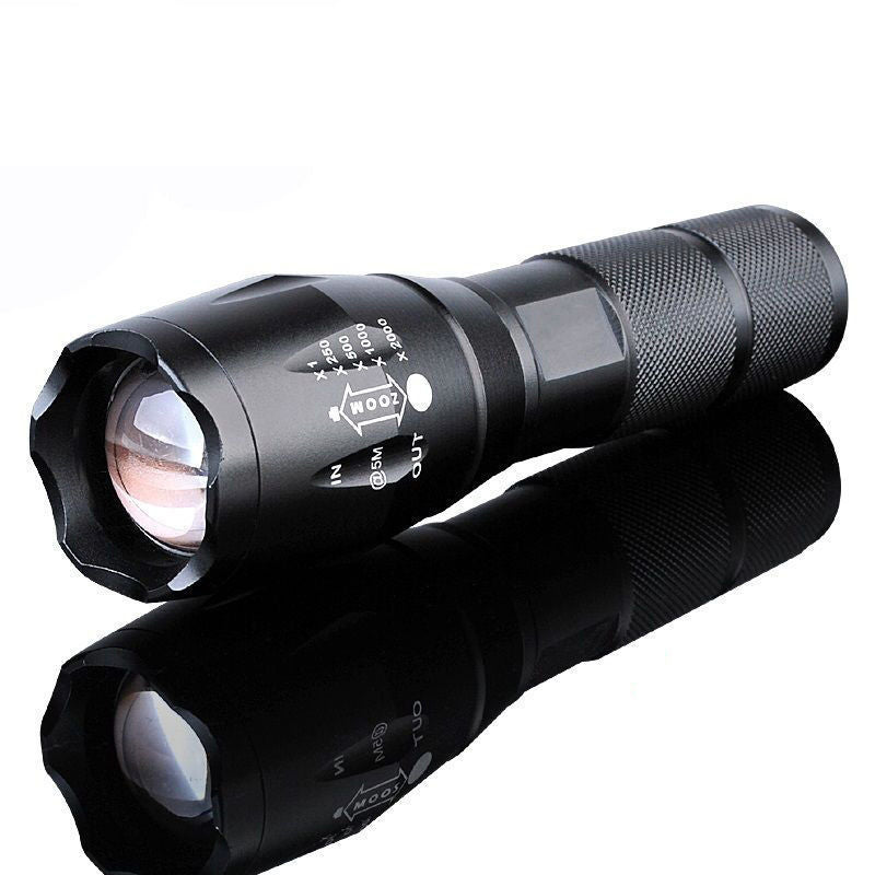 SUPER DUPER POWERFUL 10000 Lumens Zoomable Tactical Military LED Flashlight Torch